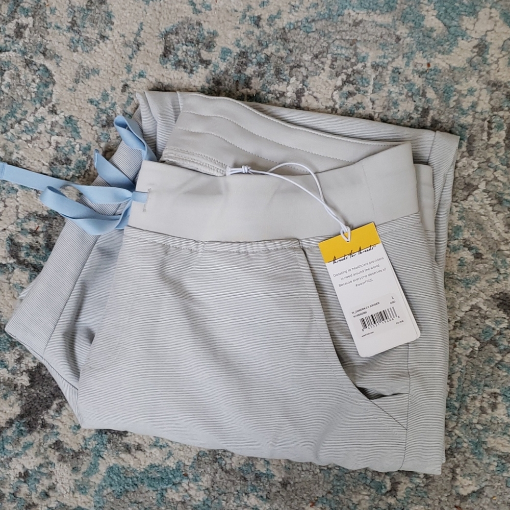 Figs Space Grey Zamora Jogger scrub pants Large
